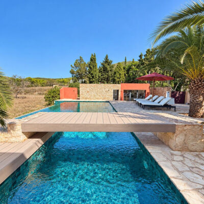 Charming House with Large Garden, Saltwater Pool and Sea & Countryside Views in Cala Jondal
